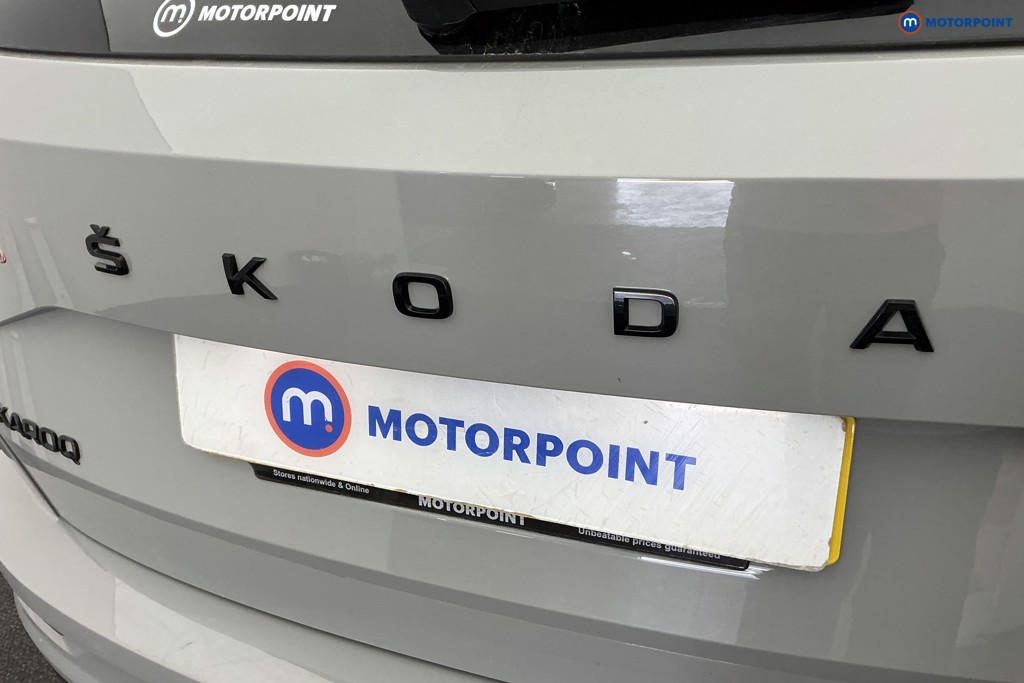 Skoda Karoq Sportline Manual Petrol SUV - Stock Number (1654461) - 34th supplementary image