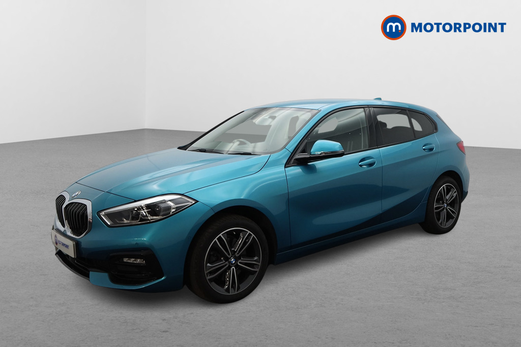 BMW 1 Series Sport Manual Petrol Hatchback - Stock Number (1657394) - Passenger side front corner