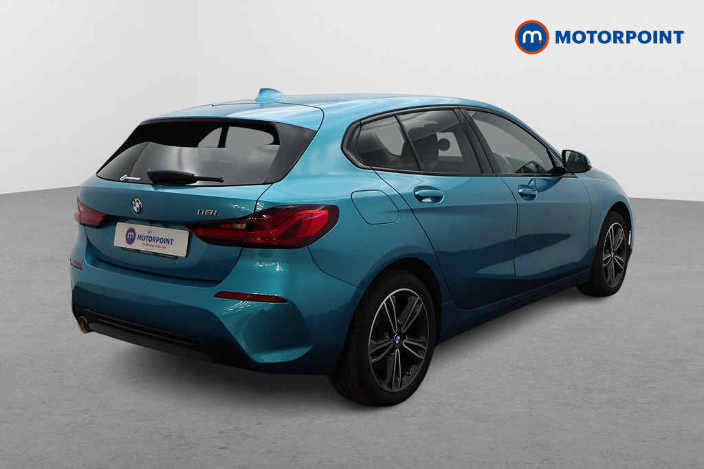 BMW 1 Series Sport Manual Petrol Hatchback - Stock Number (1657394) - Drivers side rear corner