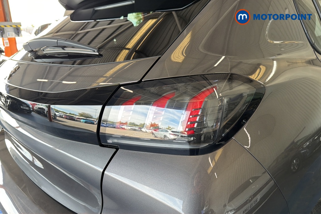 Peugeot 208 Allure Premium -Plus Manual Diesel Hatchback - Stock Number (1657469) - 36th supplementary image