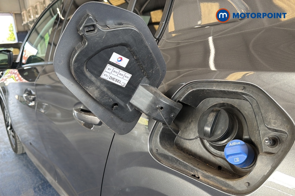 Peugeot 208 Allure Premium -Plus Manual Diesel Hatchback - Stock Number (1657469) - 41st supplementary image