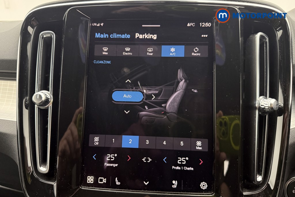 Volvo Xc40 Plus Automatic Petrol SUV - Stock Number (1657550) - 16th supplementary image