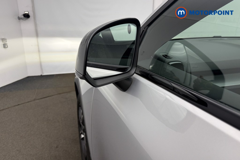 Volvo Xc40 Plus Automatic Petrol SUV - Stock Number (1657550) - 31st supplementary image
