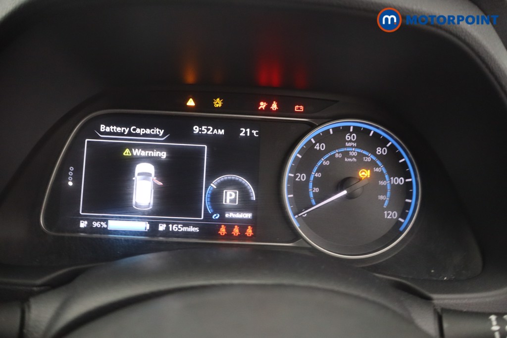 Nissan Leaf N-Connecta Automatic Electric Hatchback - Stock Number (1657838) - 16th supplementary image