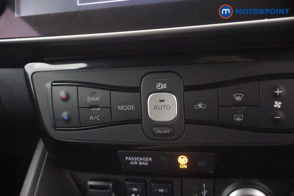 Nissan Leaf N-Connecta Automatic Electric Hatchback - Stock Number (1657838) - 19th supplementary image