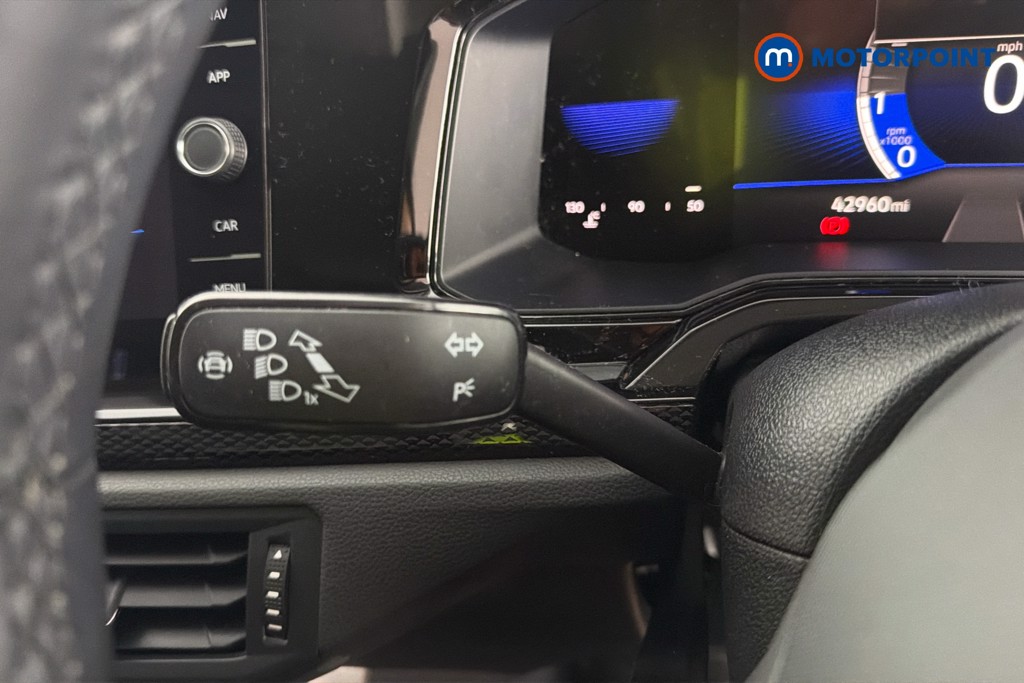 Volkswagen Taigo Life Manual Petrol SUV - Stock Number (1658383) - 6th supplementary image