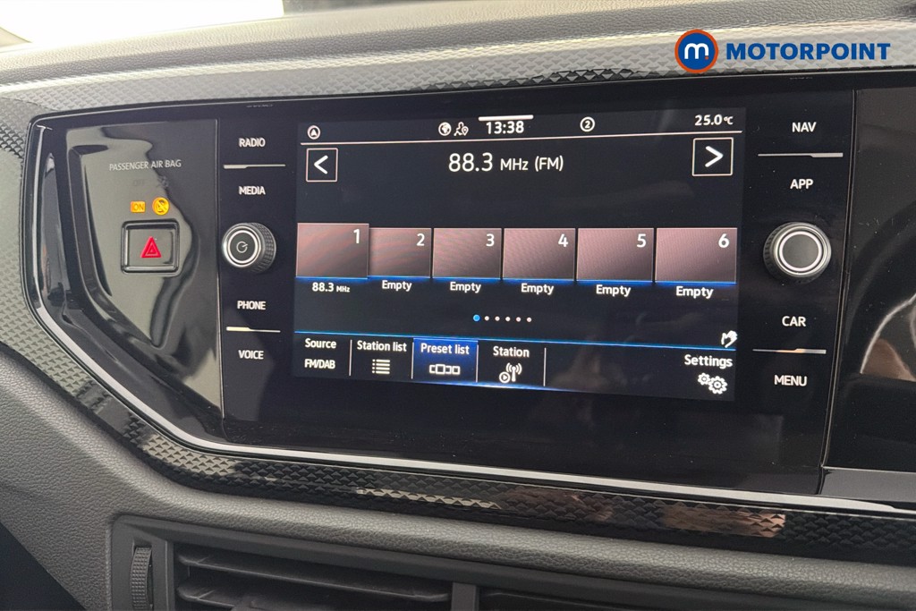 Volkswagen Taigo Life Manual Petrol SUV - Stock Number (1659660) - 9th supplementary image