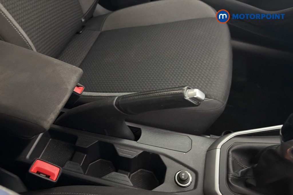 Volkswagen Taigo Life Manual Petrol SUV - Stock Number (1659660) - 16th supplementary image