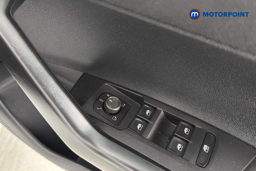 Volkswagen Taigo Life Manual Petrol SUV - Stock Number (1659660) - 42nd supplementary image