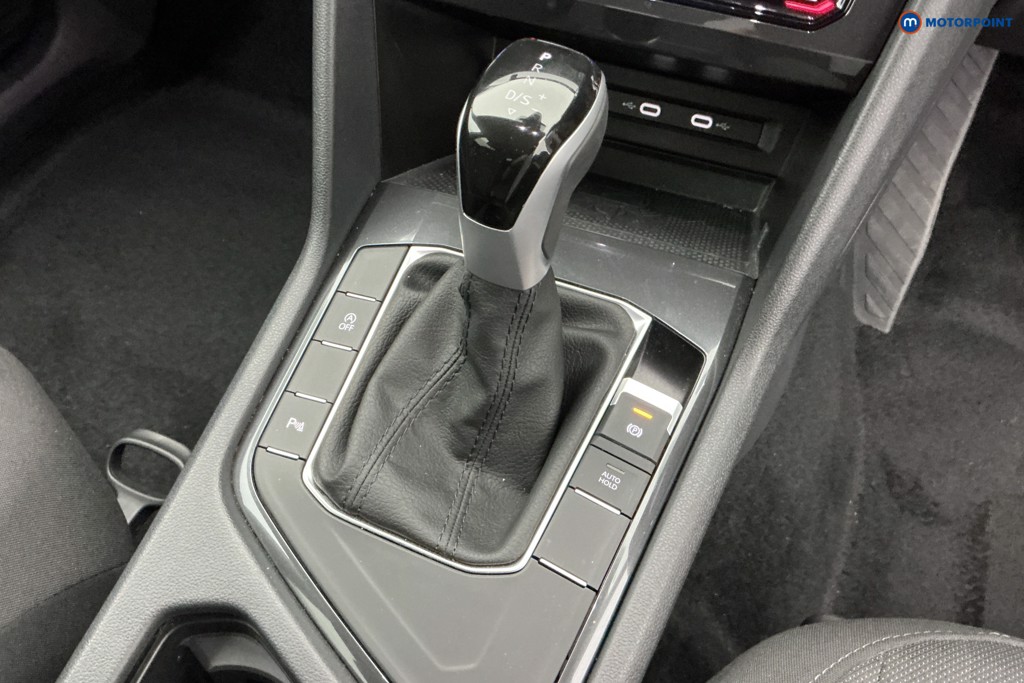 Volkswagen Tiguan Allspace Life Automatic Petrol SUV - Stock Number (1659833) - 15th supplementary image