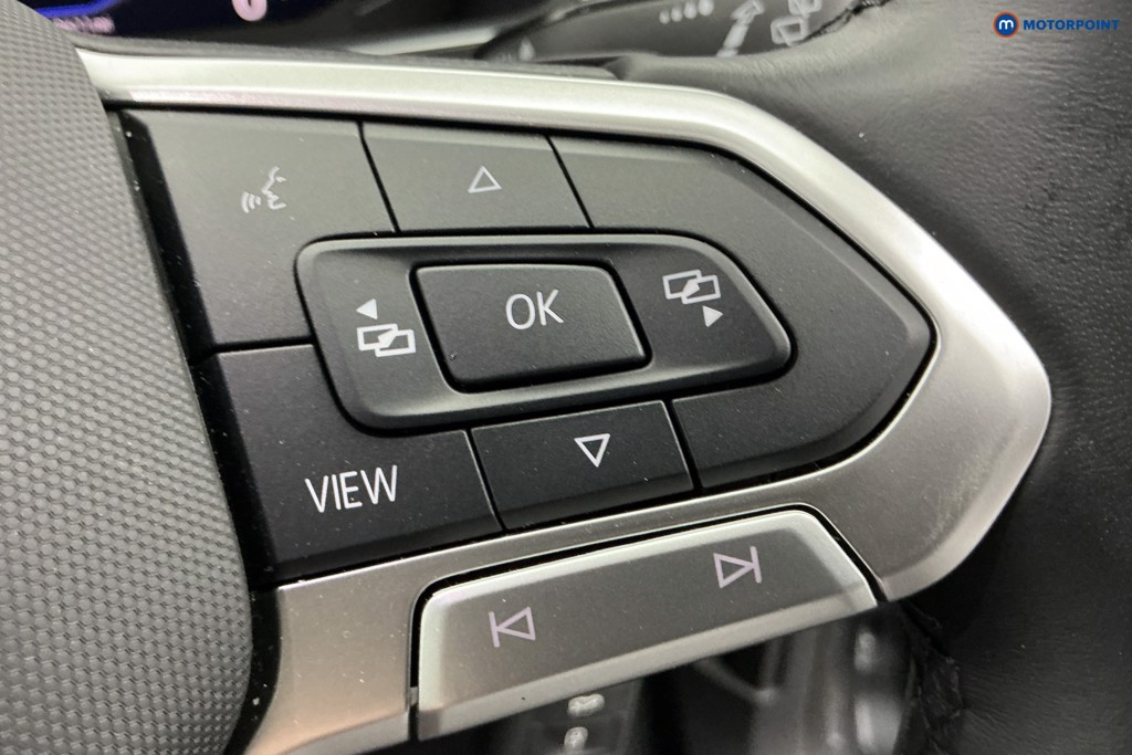 Volkswagen Tiguan Allspace Life Automatic Petrol SUV - Stock Number (1659833) - 21st supplementary image