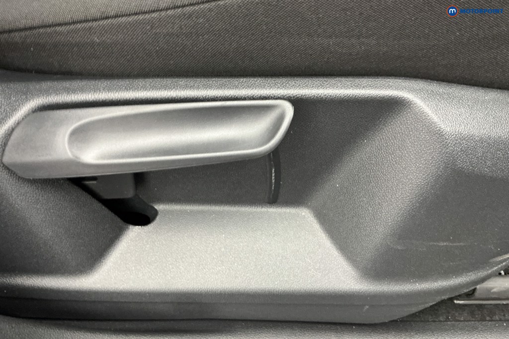 Volkswagen Tiguan Allspace Life Automatic Petrol SUV - Stock Number (1659833) - 23rd supplementary image