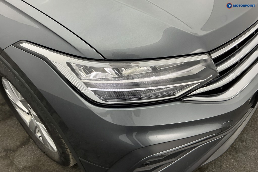 Volkswagen Tiguan Allspace Life Automatic Petrol SUV - Stock Number (1659833) - 29th supplementary image
