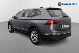 Volkswagen Tiguan Allspace Life Automatic Petrol SUV - Stock Number (1659833) - Passenger side rear corner