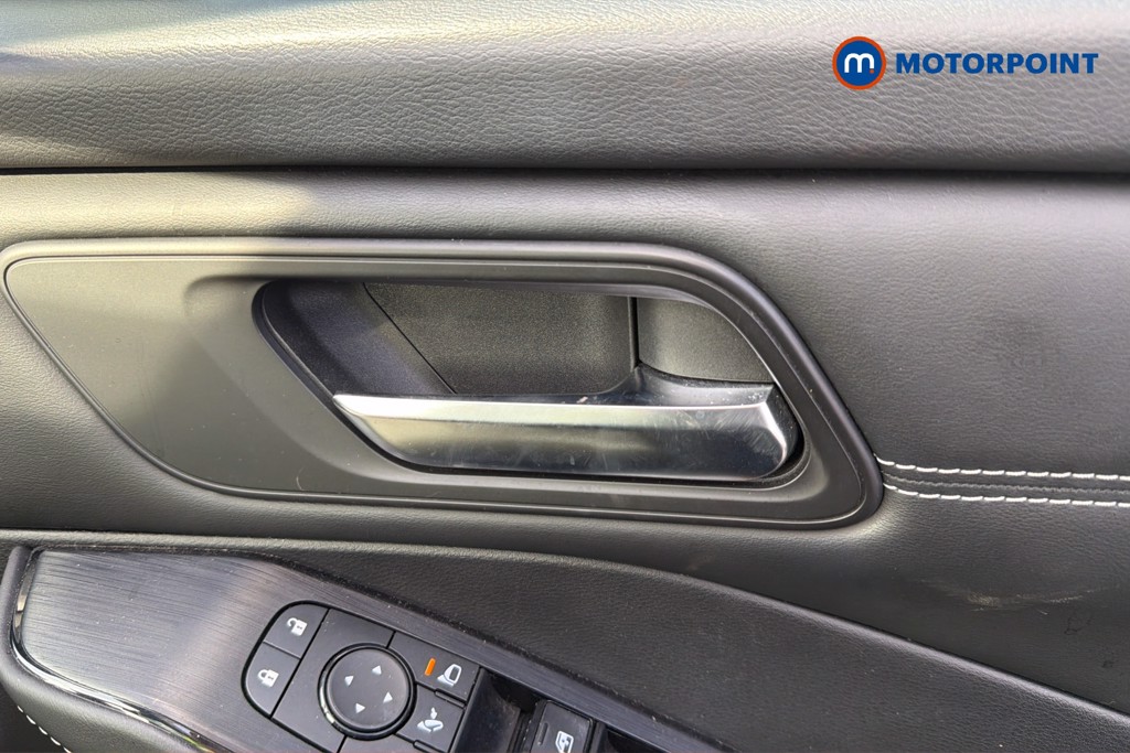 Nissan Qashqai N-Connecta Automatic Petrol SUV - Stock Number (1660044) - 19th supplementary image