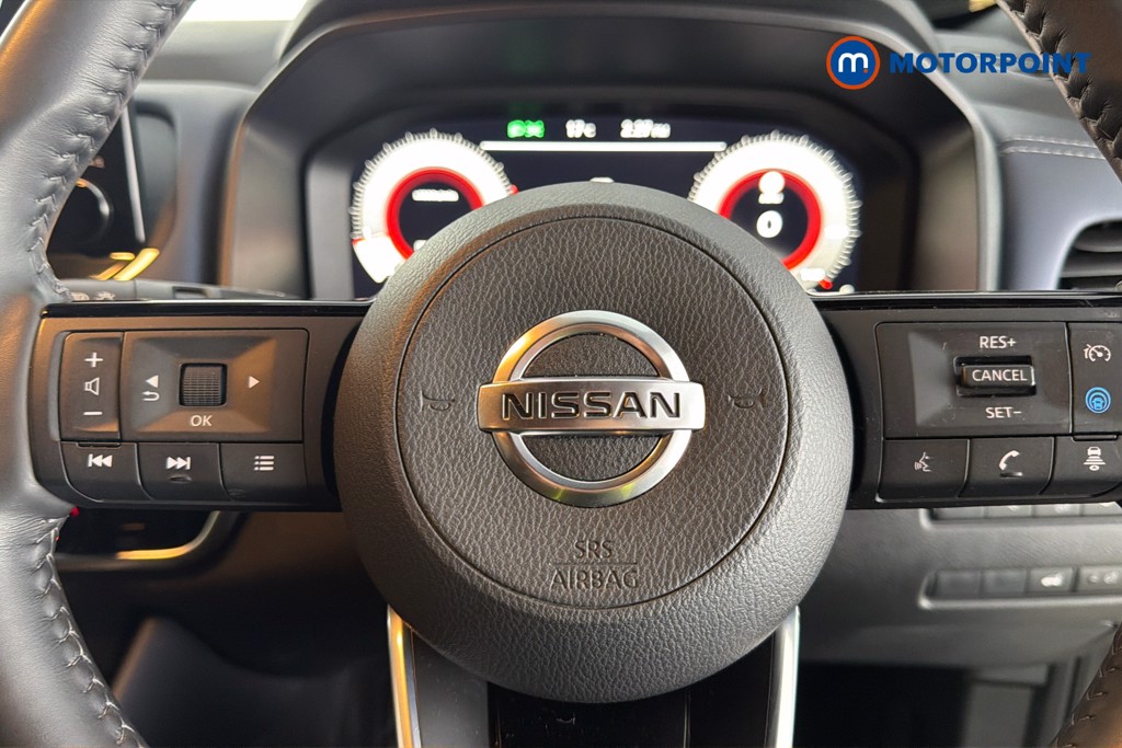Nissan Qashqai Tekna-Plus Manual Petrol SUV - Stock Number (1660497) - 5th supplementary image