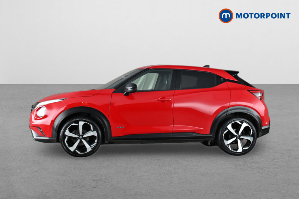 Nissan Juke Tekna Automatic Petrol-Electric Hybrid SUV - Stock Number (1660839) - Passenger side