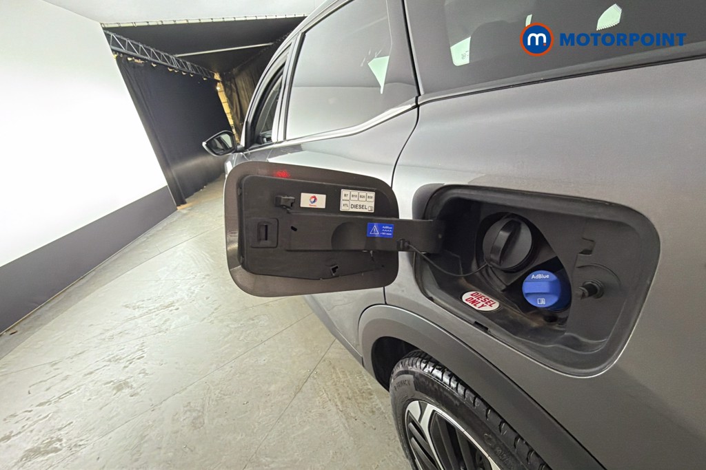 Citroen C4 Shine Plus Automatic Diesel Hatchback - Stock Number (1661148) - 41st supplementary image
