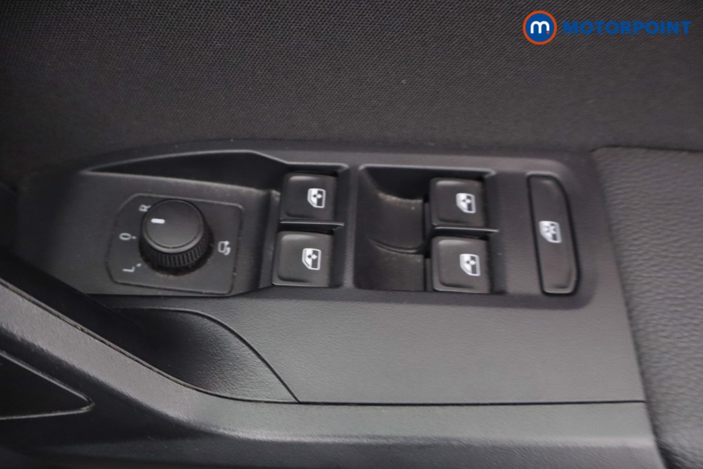Seat Arona FR Manual Petrol SUV - Stock Number (1661506) - 8th supplementary image