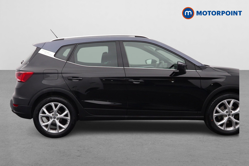 Seat Arona FR Manual Petrol SUV - Stock Number (1661506) - Drivers side