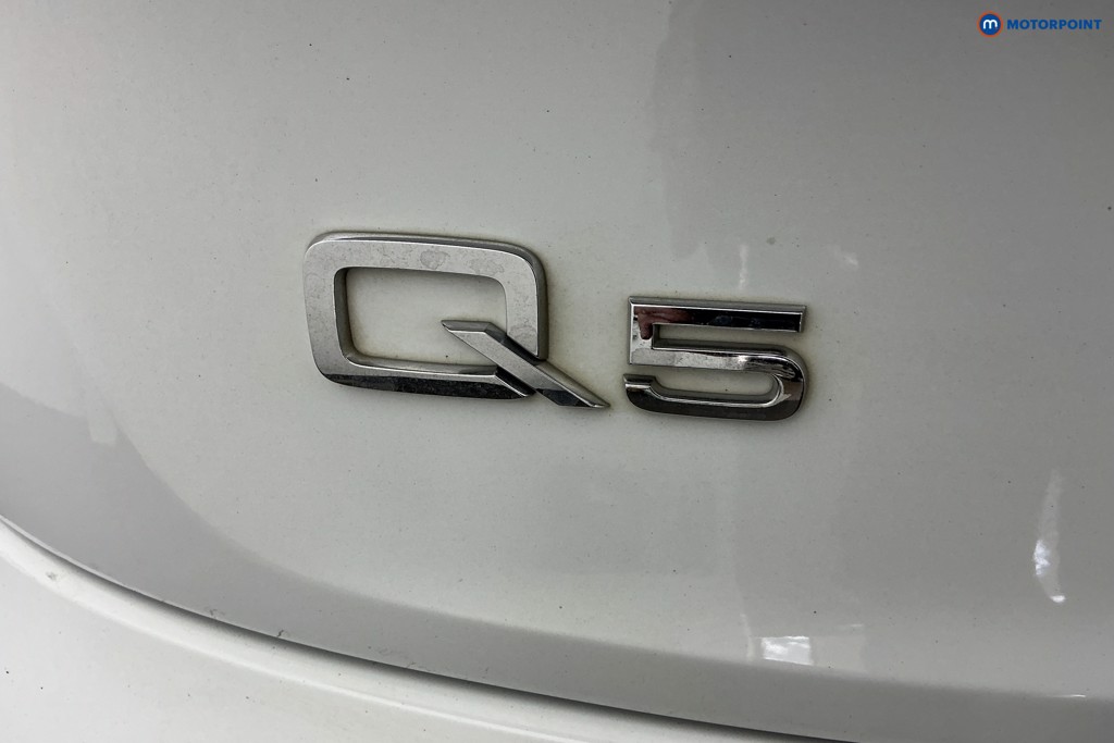 Audi Q5 S Line Automatic Petrol SUV - Stock Number (1661827) - 32nd supplementary image