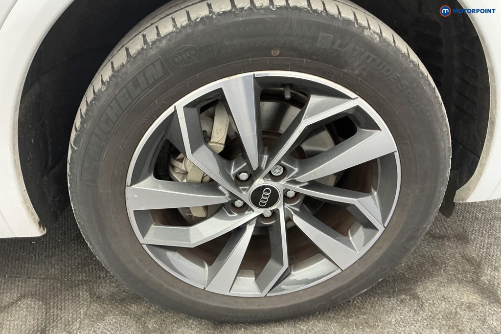 Audi Q5 S Line Automatic Petrol SUV - Stock Number (1661827) - 35th supplementary image