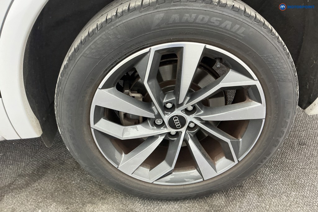 Audi Q5 S Line Automatic Petrol SUV - Stock Number (1661827) - 37th supplementary image