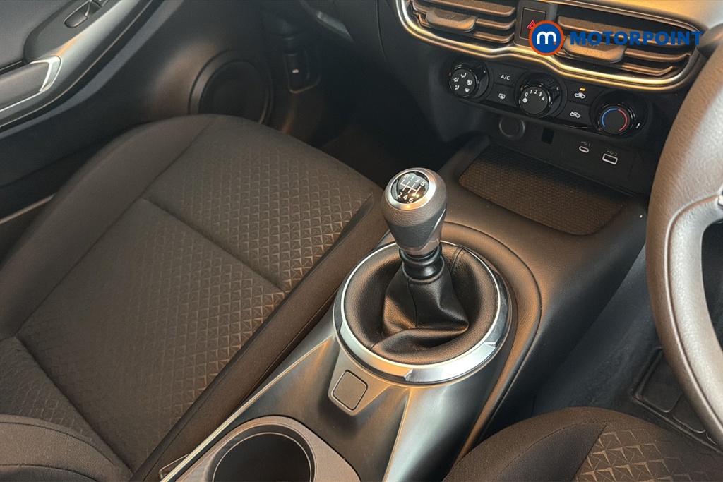 Nissan Juke Acenta Premium Manual Petrol SUV - Stock Number (1662178) - 15th supplementary image