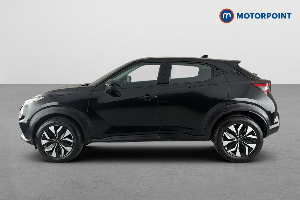 Nissan Juke Acenta Premium Manual Petrol SUV - Stock Number (1662178) - Drivers side