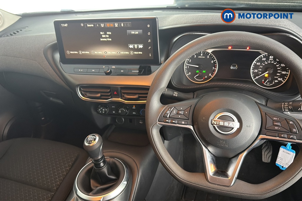 Nissan Juke Acenta Premium Manual Petrol SUV - Stock Number (1662178) - 1st supplementary image