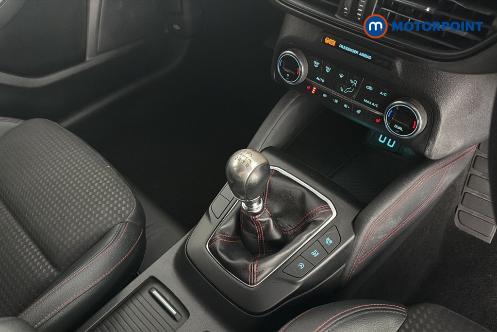 Ford Focus St-Line X Edition Manual Petrol Hatchback - Stock Number (1662182) - 15th supplementary image