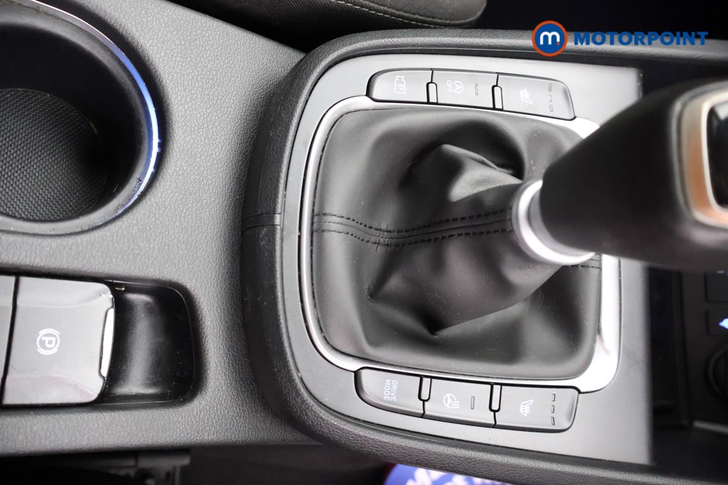 Hyundai Kona Premium Manual Petrol SUV - Stock Number (1663168) - 11th supplementary image