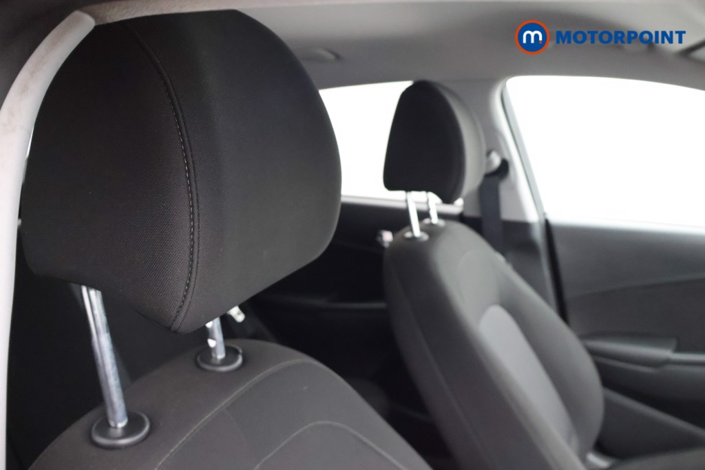 Hyundai Kona Premium Manual Petrol SUV - Stock Number (1663168) - 18th supplementary image
