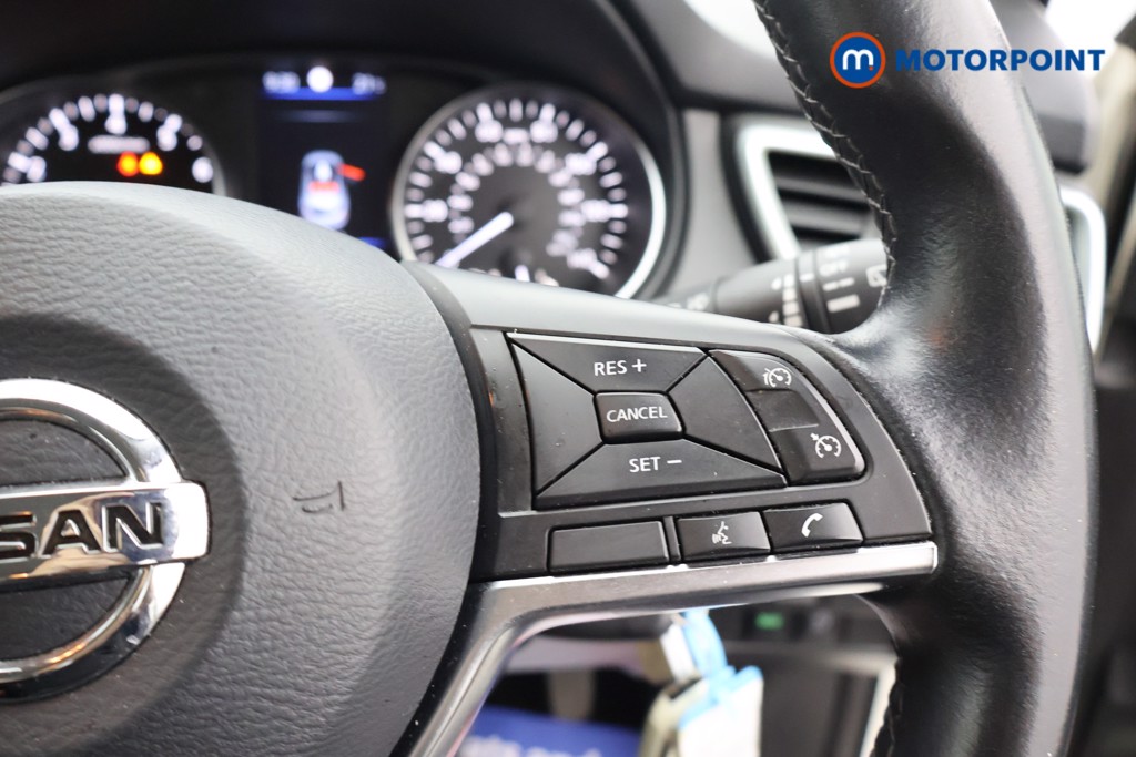 Nissan Qashqai Acenta Premium Automatic Petrol SUV - Stock Number (1663190) - 3rd supplementary image