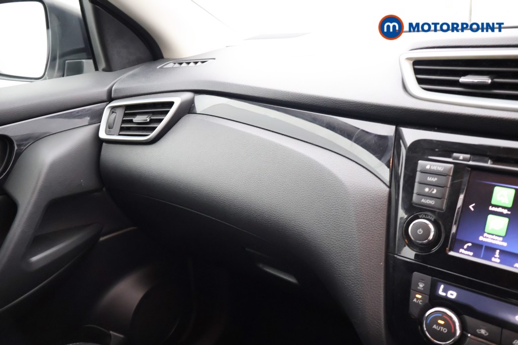 Nissan Qashqai Acenta Premium Automatic Petrol SUV - Stock Number (1663190) - 10th supplementary image
