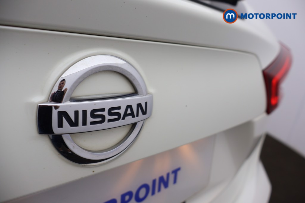 Nissan Qashqai Acenta Premium Automatic Petrol SUV - Stock Number (1663190) - 21st supplementary image