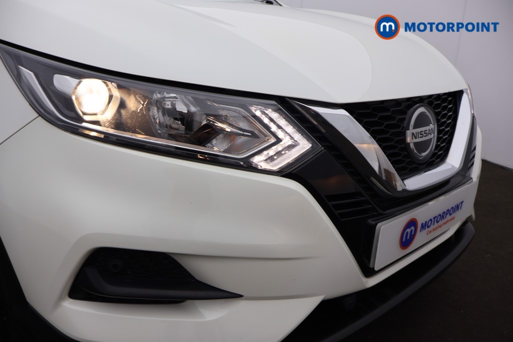Nissan Qashqai Acenta Premium Automatic Petrol SUV - Stock Number (1663190) - 29th supplementary image
