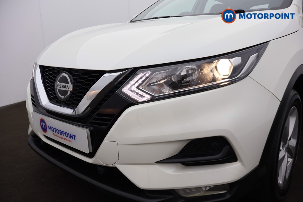 Nissan Qashqai Acenta Premium Automatic Petrol SUV - Stock Number (1663190) - 30th supplementary image