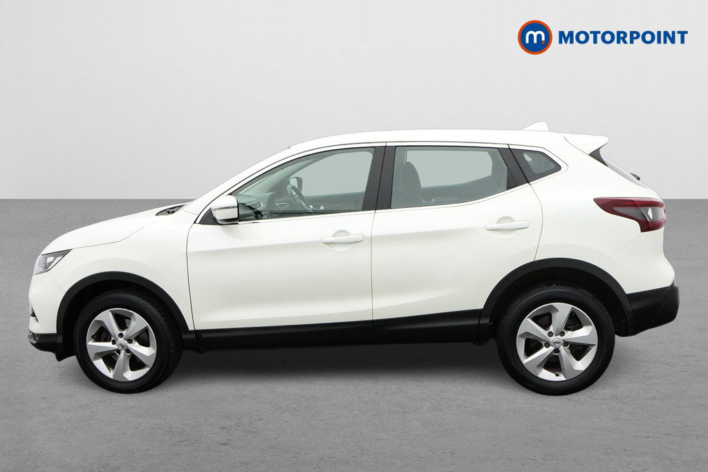 Nissan Qashqai Acenta Premium Automatic Petrol SUV - Stock Number (1663190) - Passenger side