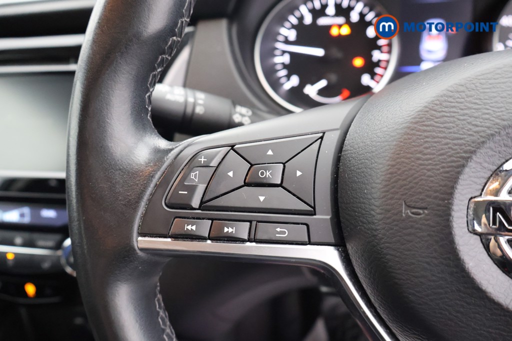 Nissan Qashqai Acenta Premium Manual Petrol SUV - Stock Number (1663302) - 2nd supplementary image