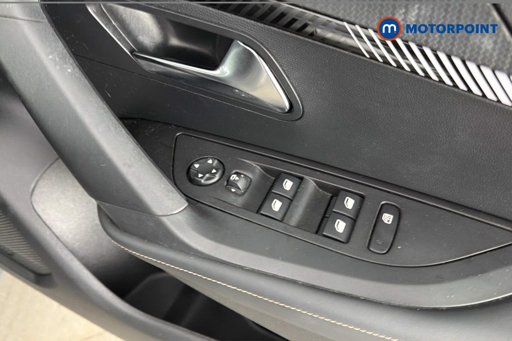Peugeot 2008 Allure Automatic Electric SUV - Stock Number (1663373) - 42nd supplementary image