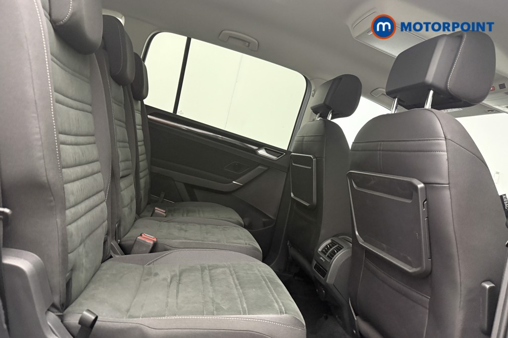 Volkswagen Touran SEL Automatic Petrol People Carrier - Stock Number (1663455) - 9th supplementary image