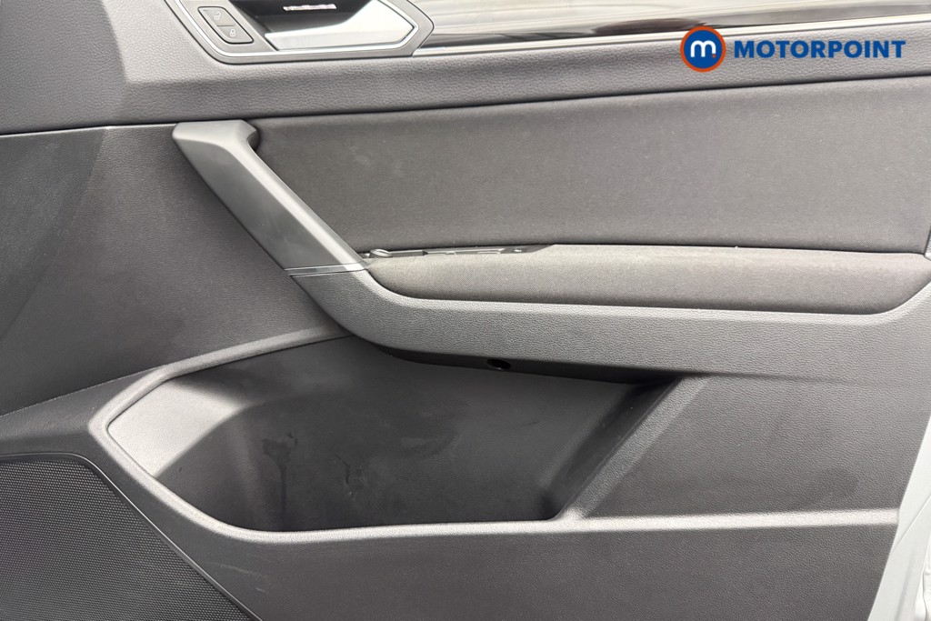 Volkswagen Touran SEL Automatic Petrol People Carrier - Stock Number (1663455) - 19th supplementary image