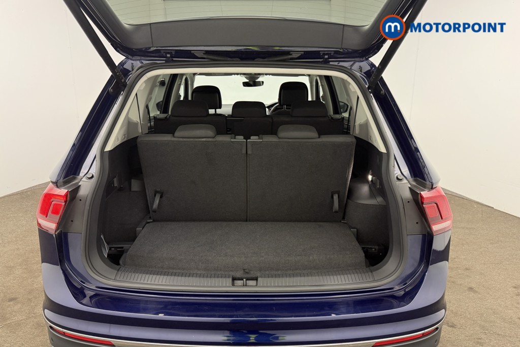 Volkswagen Tiguan Allspace Life Manual Petrol SUV - Stock Number (1663945) - 9th supplementary image