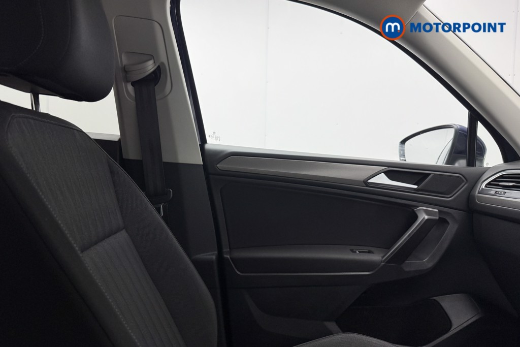Volkswagen Tiguan Allspace Life Manual Petrol SUV - Stock Number (1663945) - 40th supplementary image