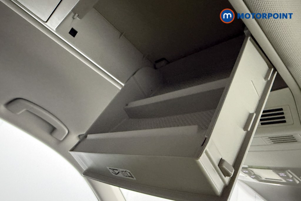 Volkswagen Tiguan Allspace Life Manual Petrol SUV - Stock Number (1663945) - 41st supplementary image