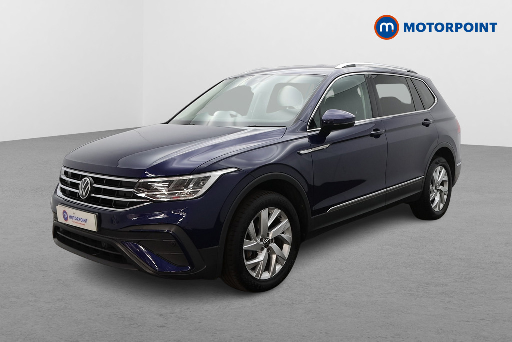 Volkswagen Tiguan Allspace Life Manual Petrol SUV - Stock Number (1663945) - Passenger side front corner