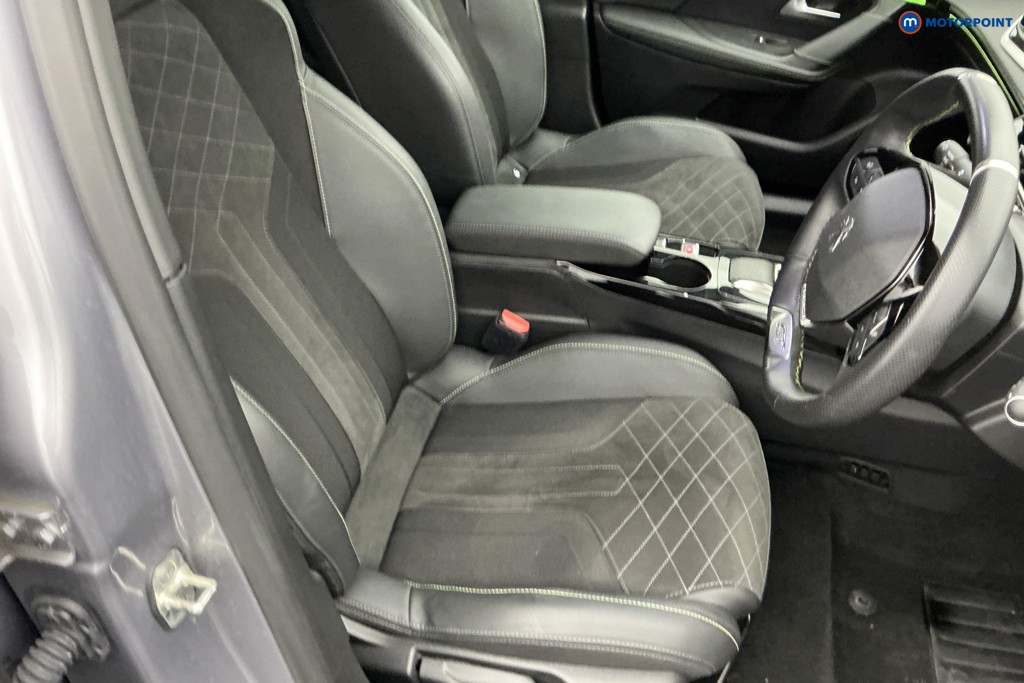 Peugeot 2008 Gt Premium Automatic Electric SUV - Stock Number (1664160) - 5th supplementary image
