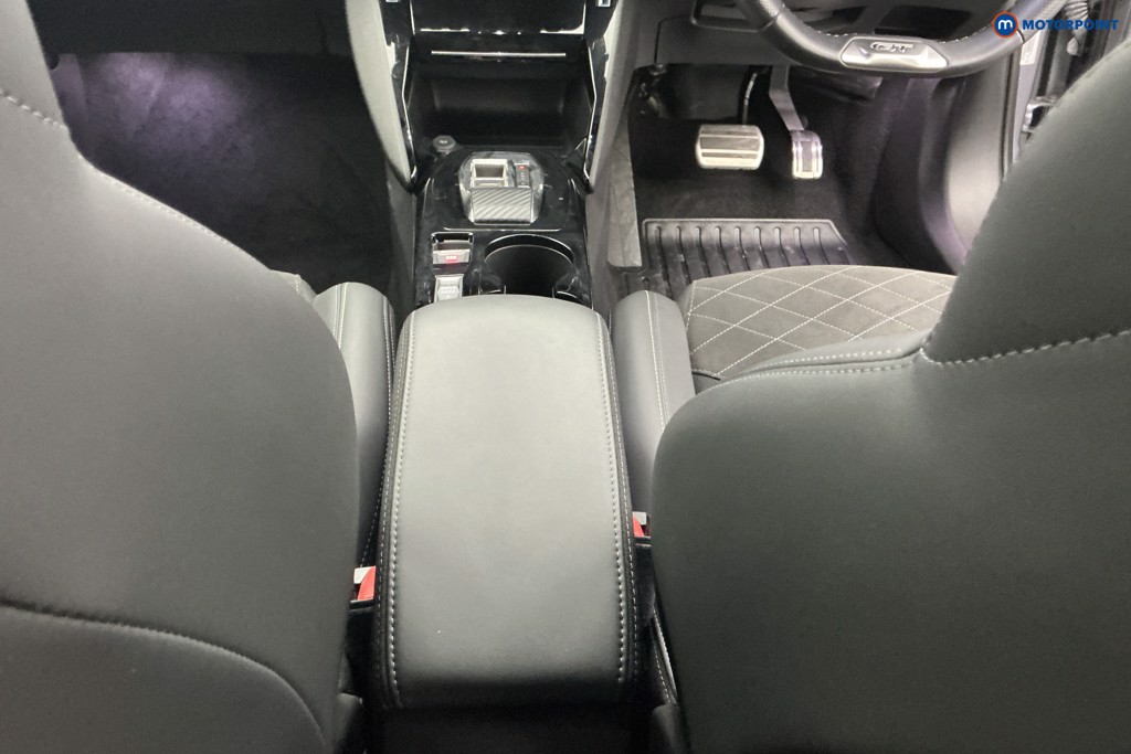 Peugeot 2008 Gt Premium Automatic Electric SUV - Stock Number (1664160) - 11th supplementary image