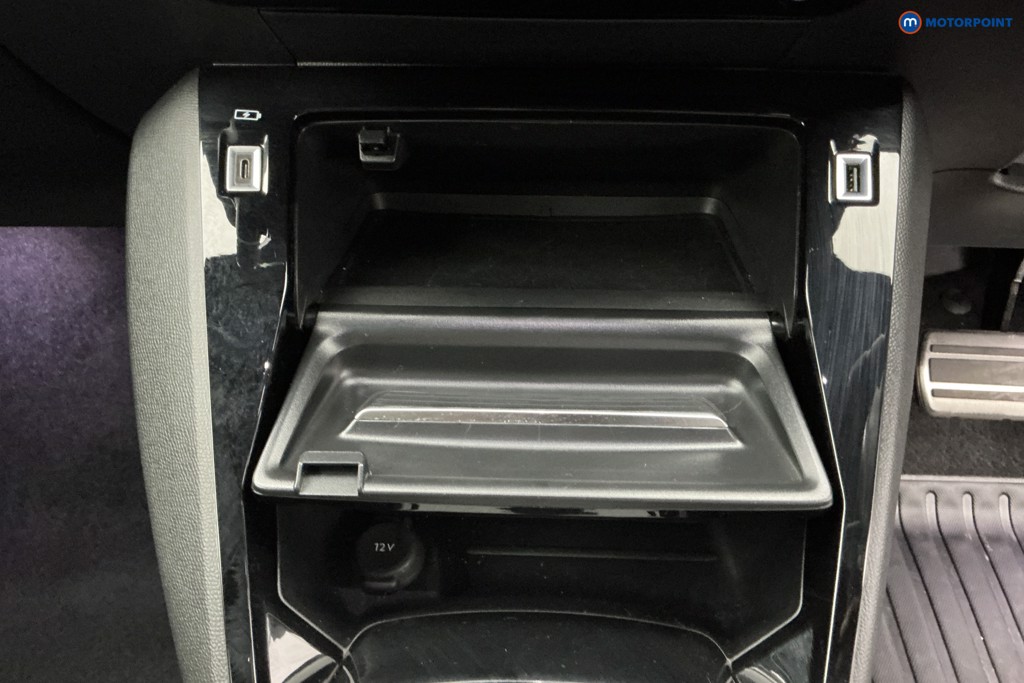 Peugeot 2008 Gt Premium Automatic Electric SUV - Stock Number (1664160) - 17th supplementary image